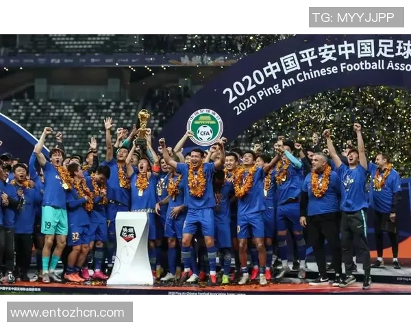 恒大与苏宁精彩对决录播回顾球迷不可错过的比赛瞬间分析