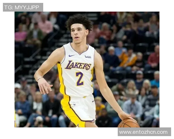 贺希宁：从新星崛起到篮球赛场上的耀眼明星之路