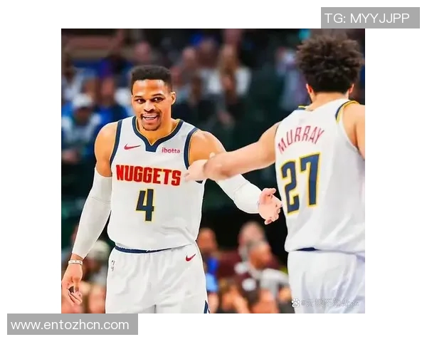 布鲁克洛佩斯的篮球旅程与成就解析：从新秀到明星的蜕变之路